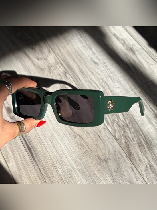 Roberto Cavalli Accessories - Roberto Cavalli Green Rectangular Women's Sunglasses